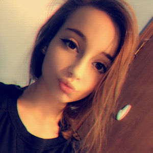 Meet your Posher, Hailey